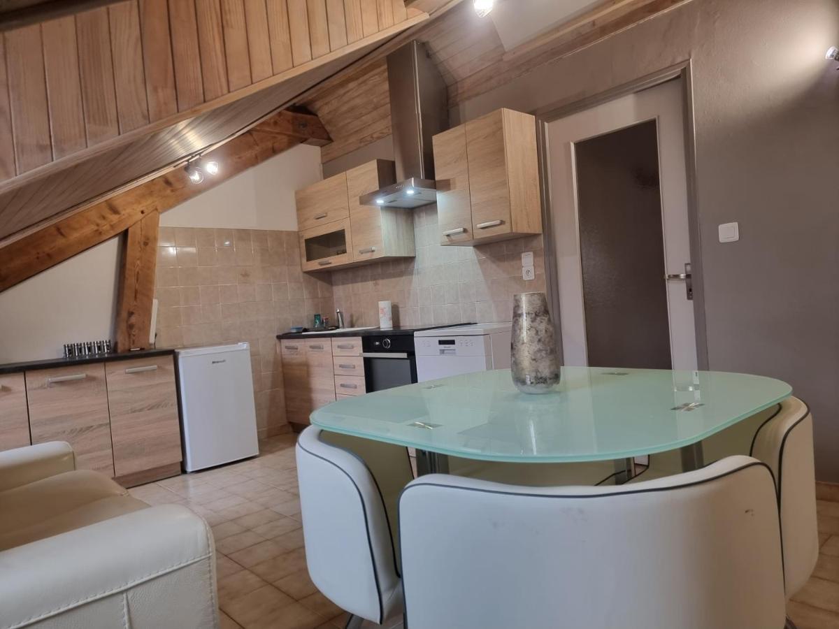 Embrun Cosy Apartment Ngoại thất bức ảnh